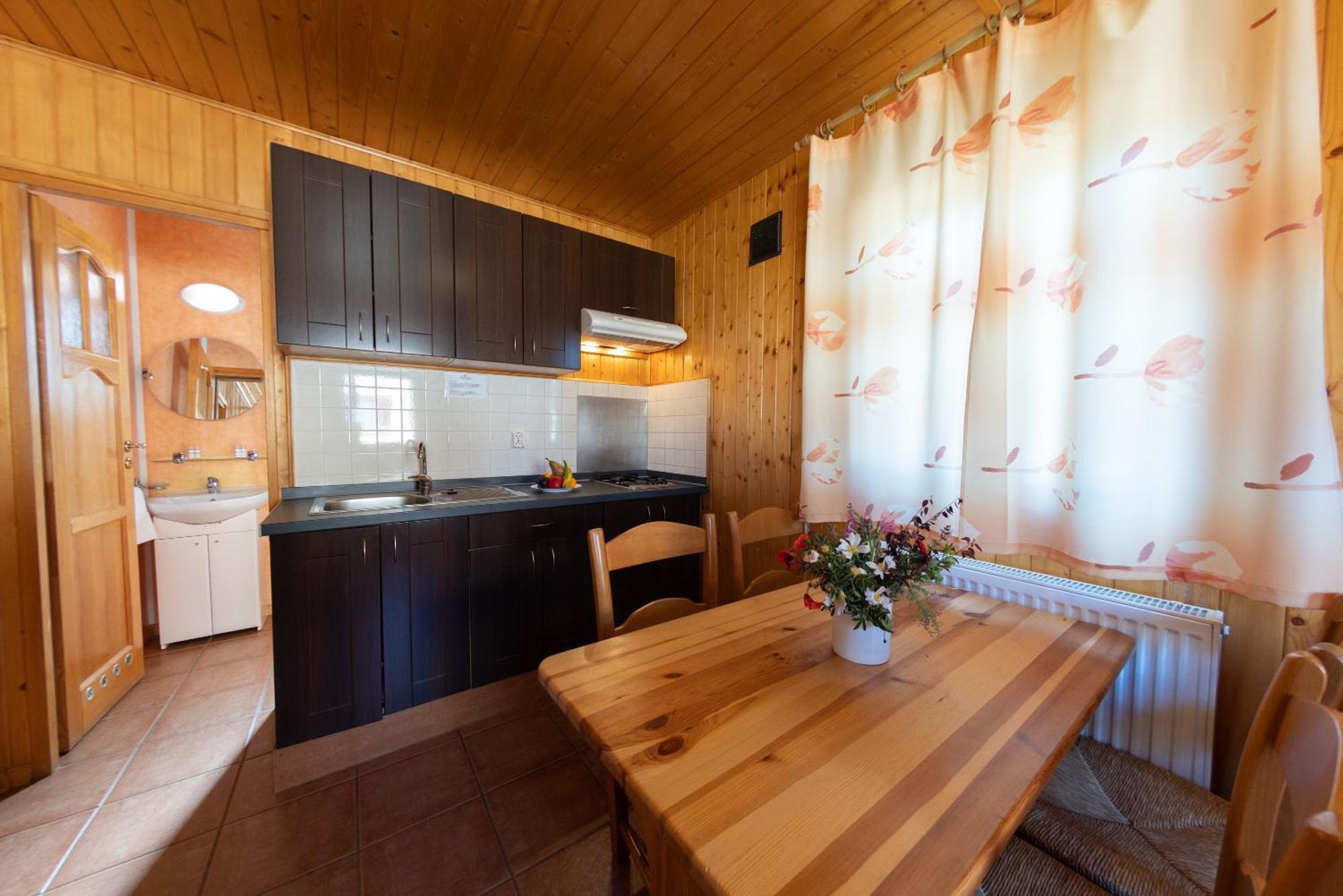 Bungalowpark Isábena La Puebla de Roda Kültér fotó